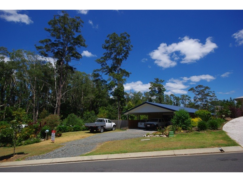 3 McClintock Place, Woombye QLD 4559