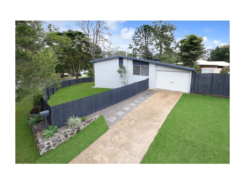 18 Holly Green Crescent, Palmwoods QLD 4555