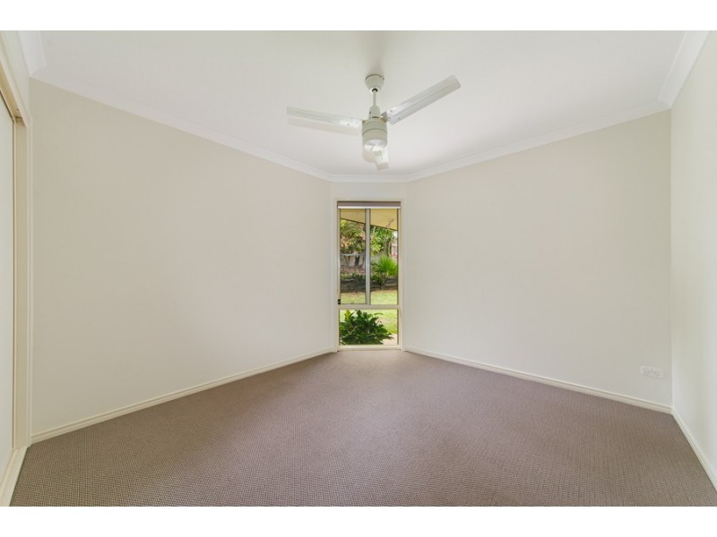 1 Paynters Pocket Ave, Palmwoods QLD 4555