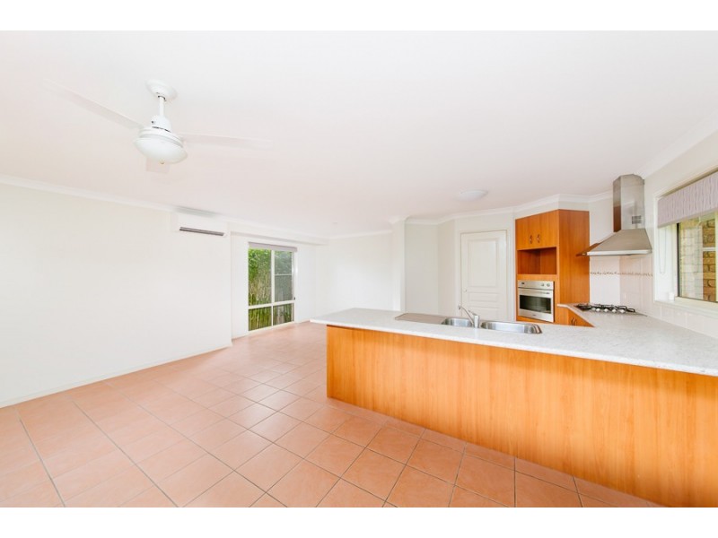 1 Paynters Pocket Ave, Palmwoods QLD 4555