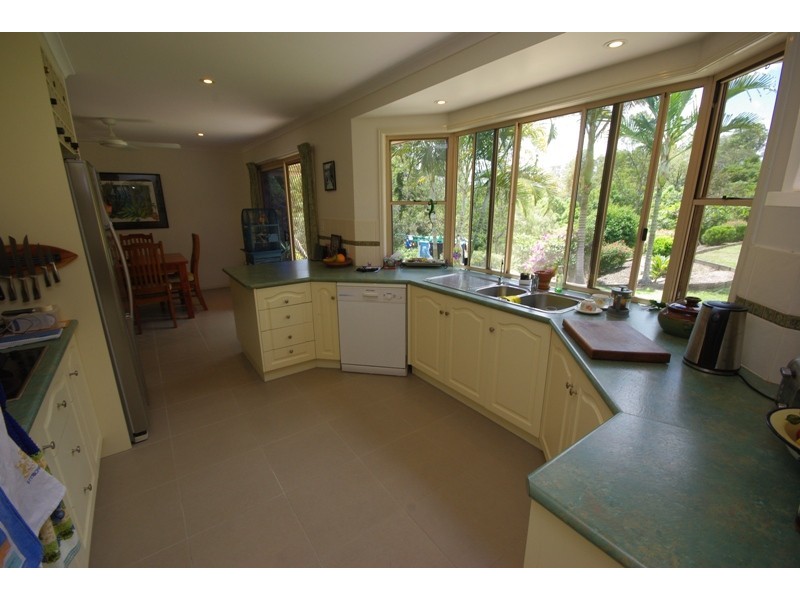 2 Periwinkle Lane, Perwillowen QLD 4560