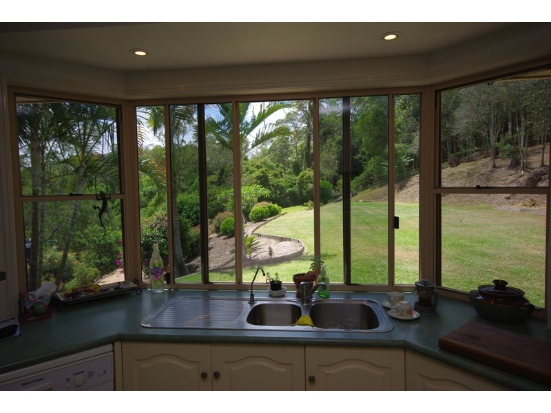 2 Periwinkle Lane, Perwillowen QLD 4560