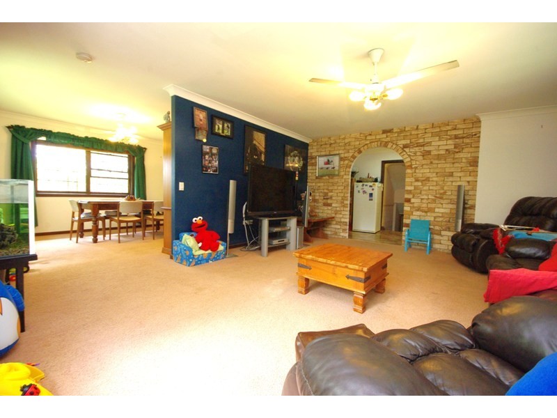 43 Lingara Avenue, Palmwoods QLD 4555