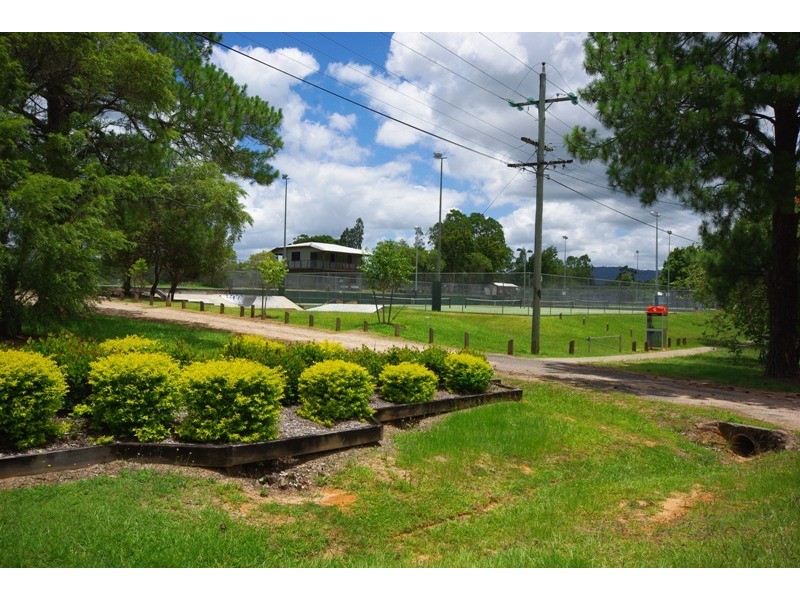 43 Lingara Avenue, Palmwoods QLD 4555