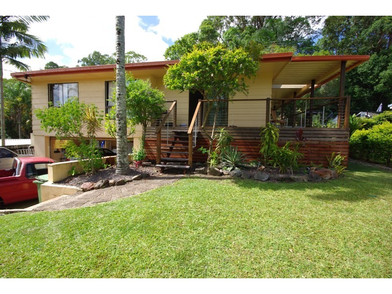15 Tallangatta Street, Nambour QLD 4560