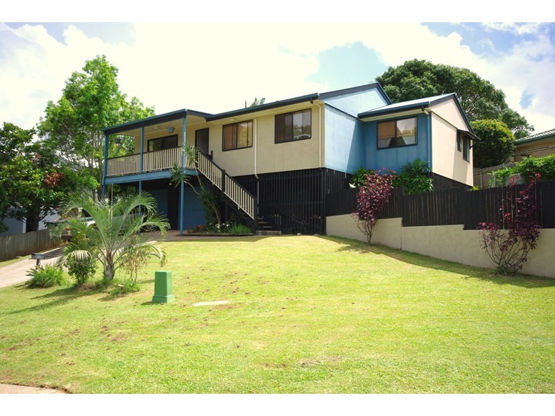 6 Bonaparte Place, Palmwoods QLD 4555