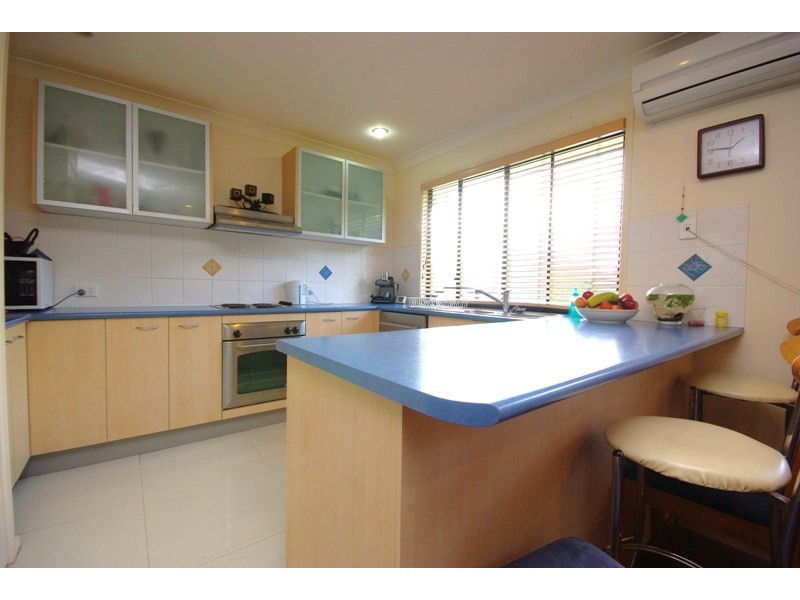 6 Bonaparte Place, Palmwoods QLD 4555