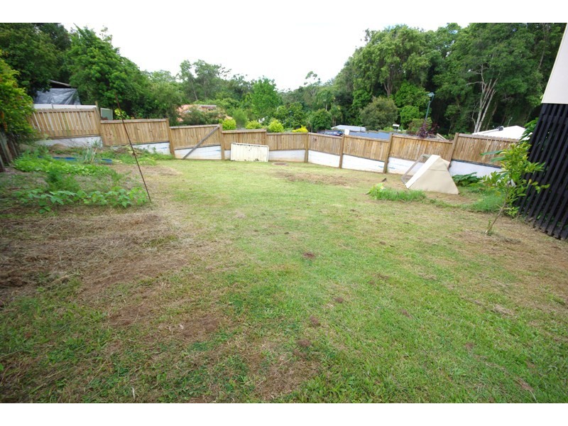 6 Bonaparte Place, Palmwoods QLD 4555