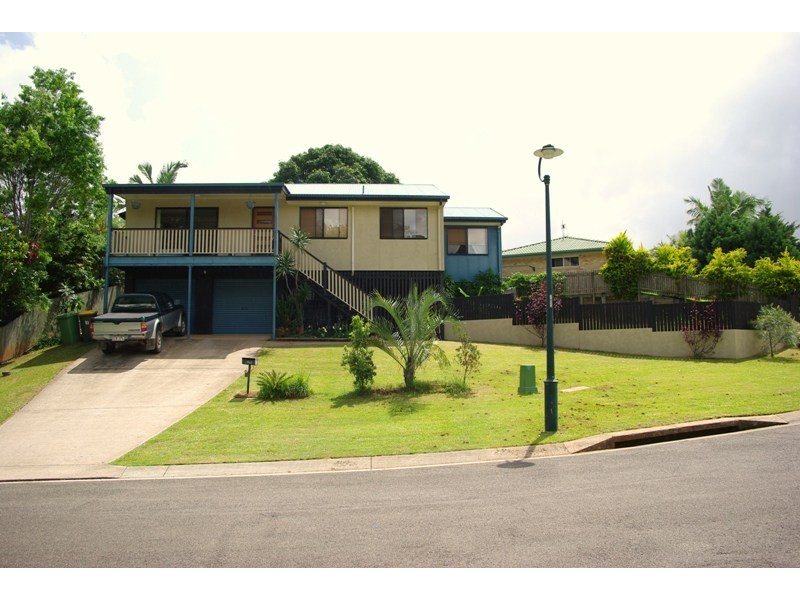 6 Bonaparte Place, Palmwoods QLD 4555