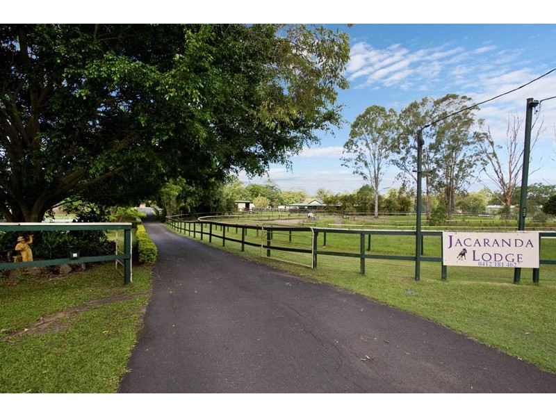 27 Isambert Road, Landsborough QLD 4550