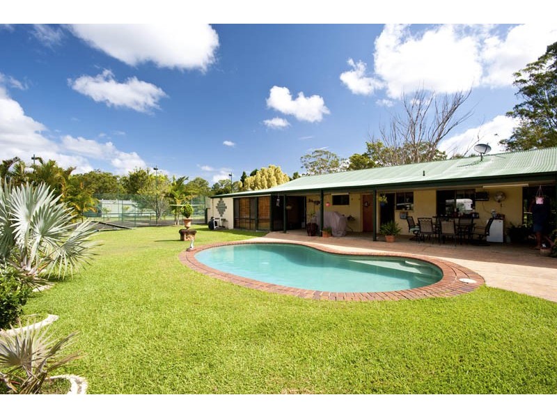 27 Isambert Road, Landsborough QLD 4550