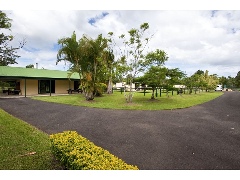 27 Isambert Road, Landsborough QLD 4550