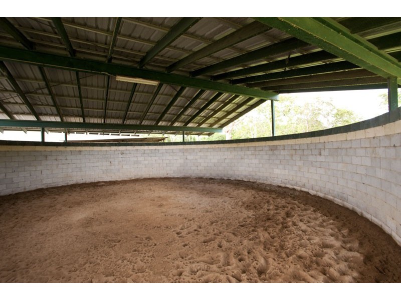 27 Isambert Road, Landsborough QLD 4550