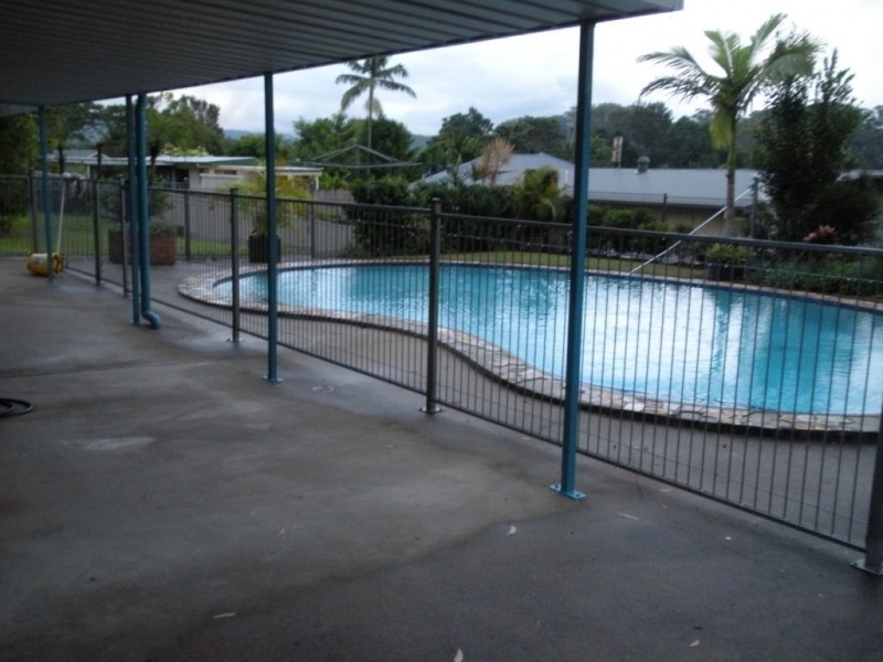 245 Woombye Palmwoods Rd, Palmwoods QLD 4555