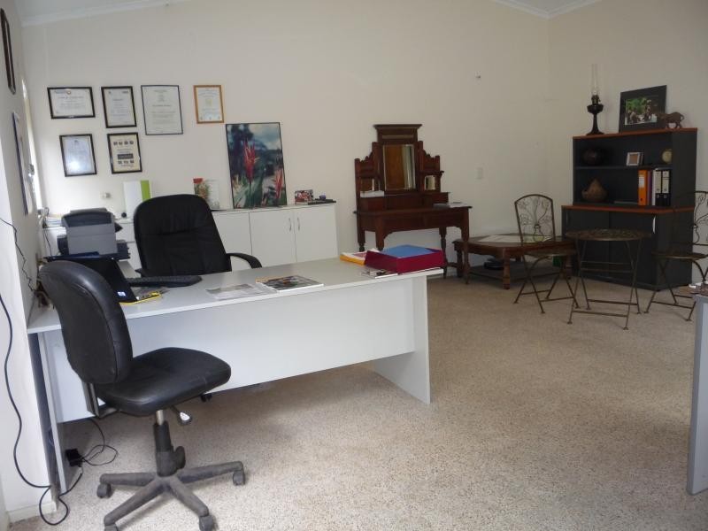 61 Tania Avenue, Palmwoods QLD 4555