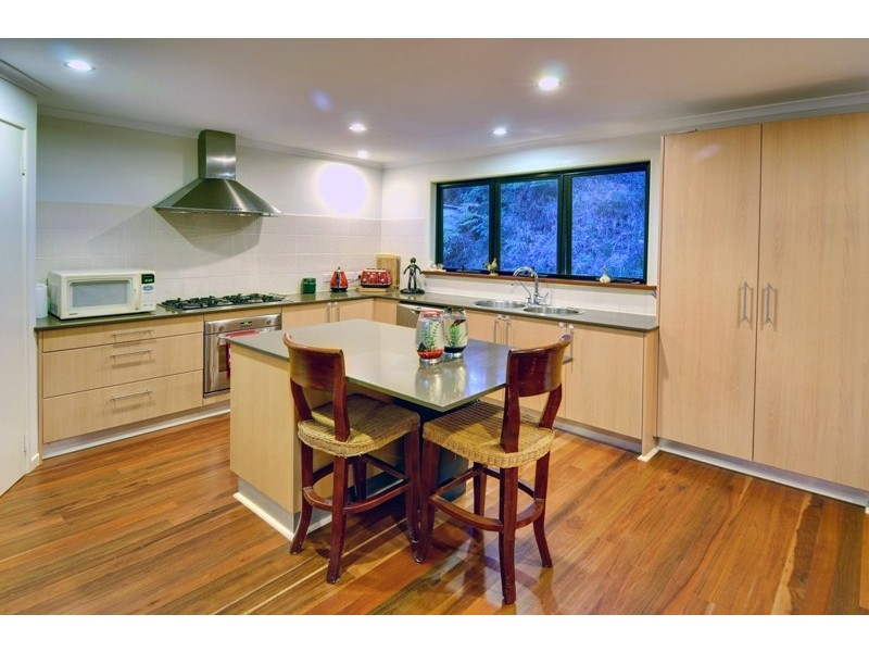 302 Old Gympie Road, Mooloolah Valley QLD 4553