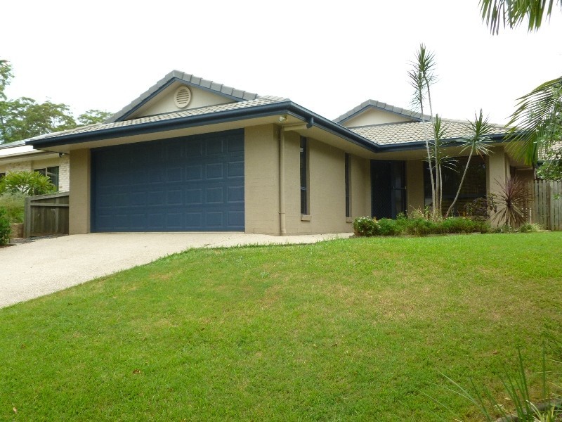 4 Yellow Cedar Place, Palmwoods QLD 4555