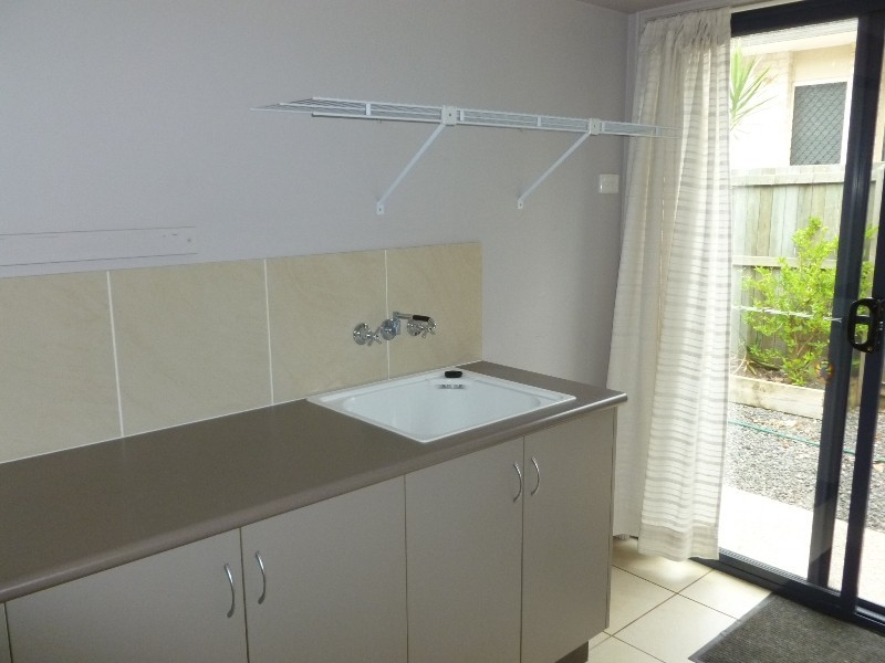 4 Yellow Cedar Place, Palmwoods QLD 4555