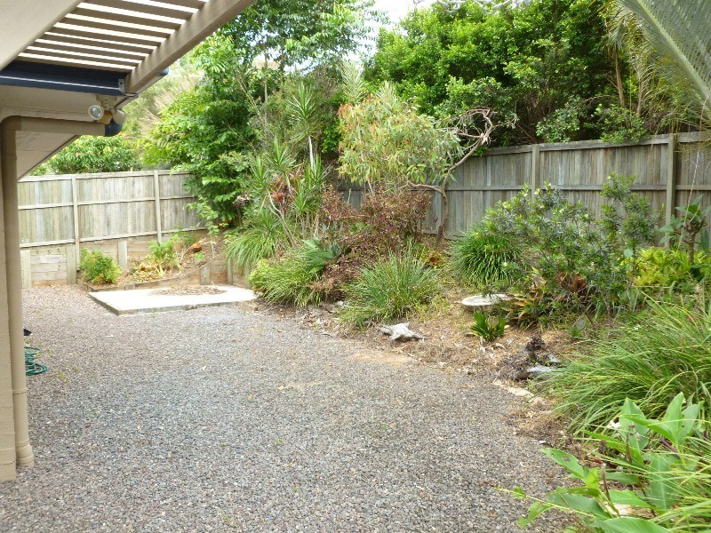 4 Yellow Cedar Place, Palmwoods QLD 4555