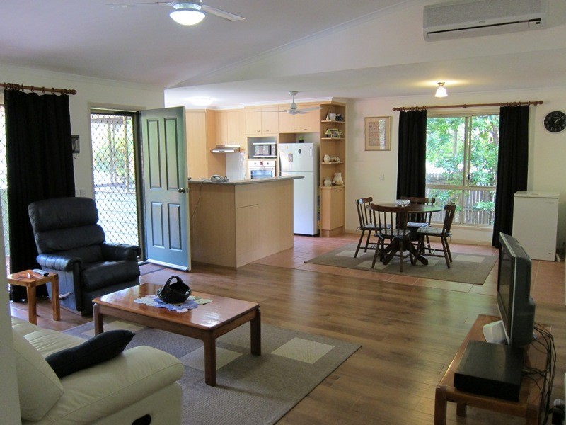 12 Bonaparte Place, Palmwoods QLD 4555