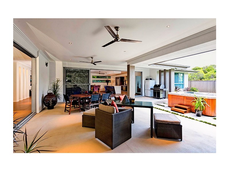 7 Aland Place, Palmwoods QLD 4555