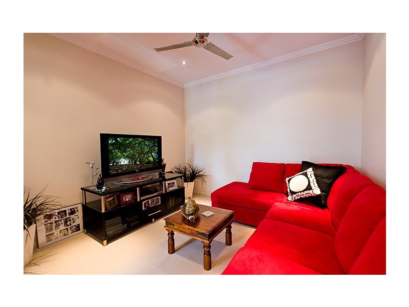 7 Aland Place, Palmwoods QLD 4555