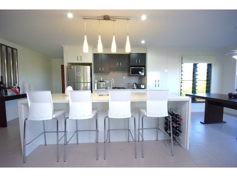 14 Grimes Terrace, Nambour QLD 4560