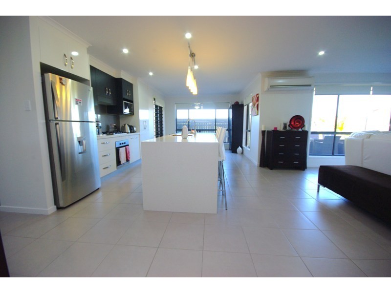 14 Grimes Terrace, Nambour QLD 4560