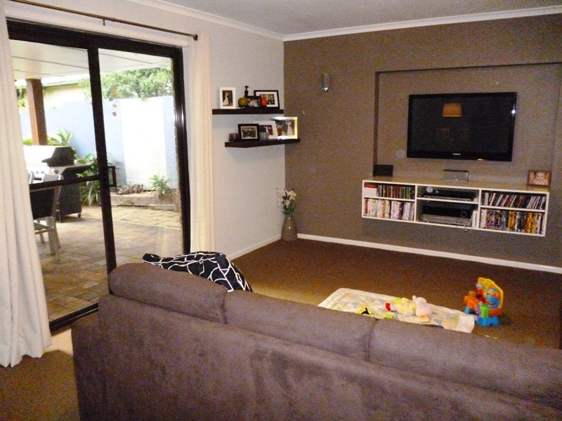 64 Main Street, Palmwoods QLD 4555