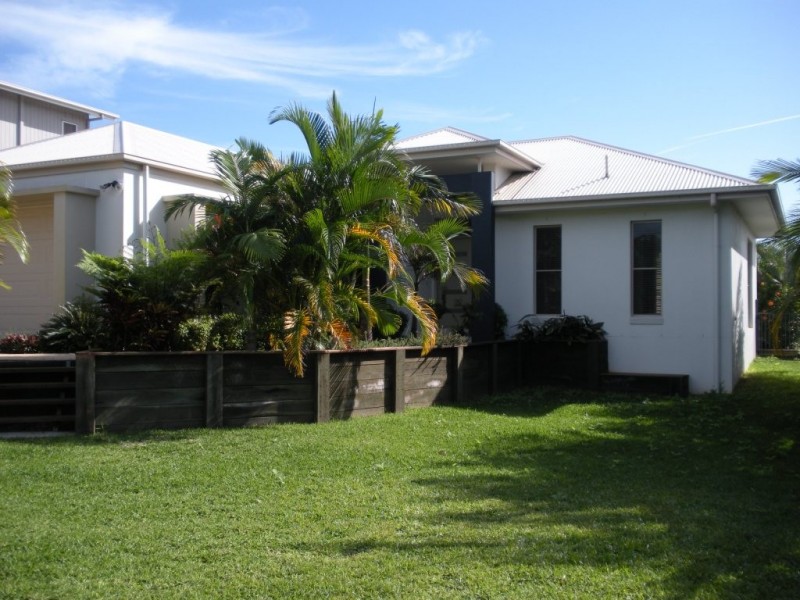 6 Crows Ash Ct, Palmwoods QLD 4555