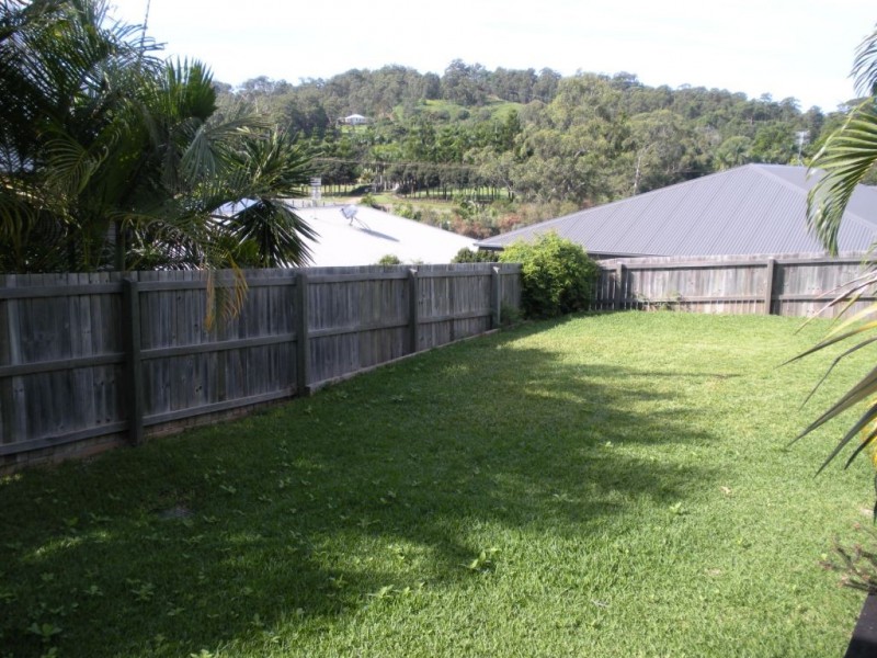 6 Crows Ash Ct, Palmwoods QLD 4555