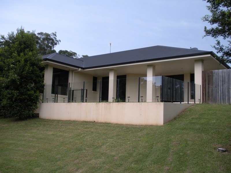 1 Red Ash Ct, Palmwoods QLD 4555