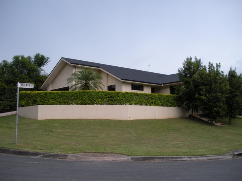 1 Red Ash Ct, Palmwoods QLD 4555
