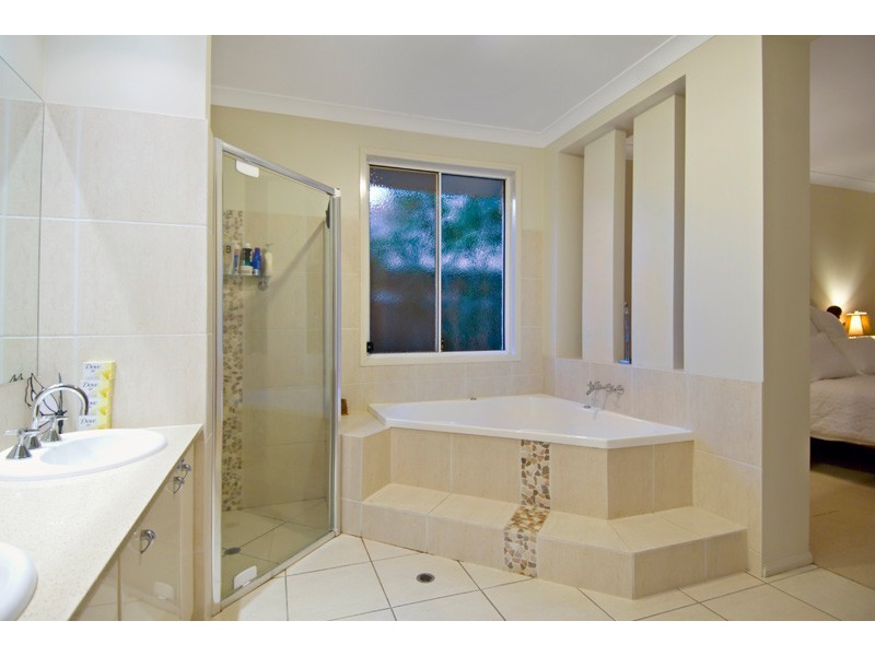 9 Yellow Cedar Place, Palmwoods QLD 4555