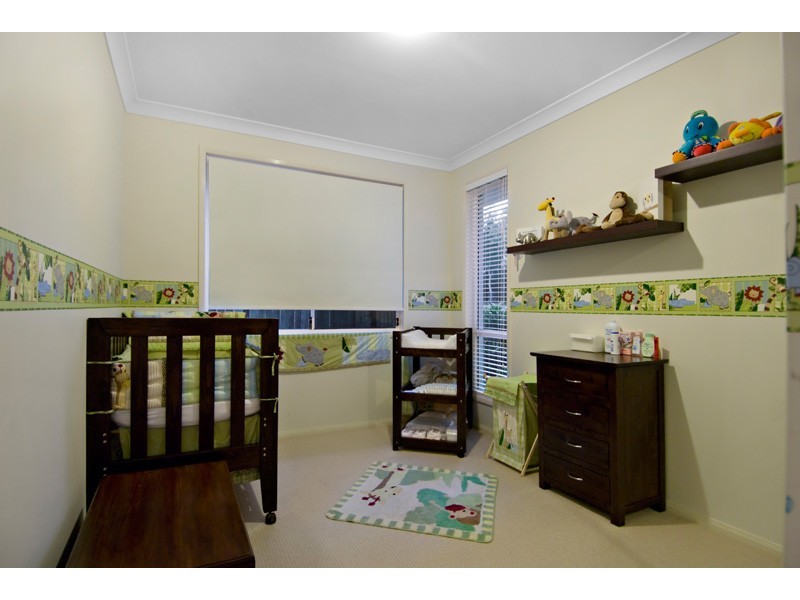 9 Yellow Cedar Place, Palmwoods QLD 4555