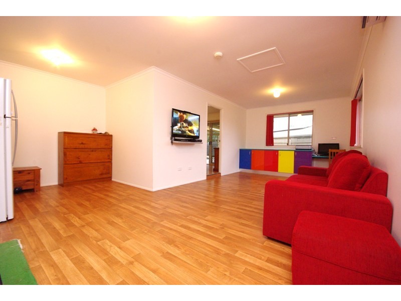 36 Flinders Avenue, Nambour QLD 4560