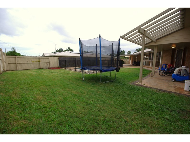 36 Flinders Avenue, Nambour QLD 4560