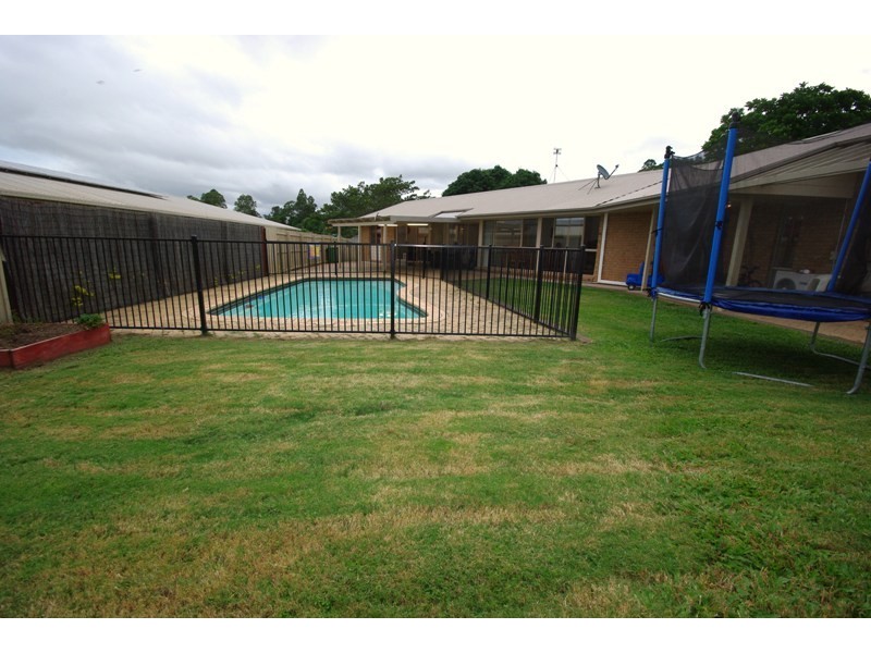 36 Flinders Avenue, Nambour QLD 4560