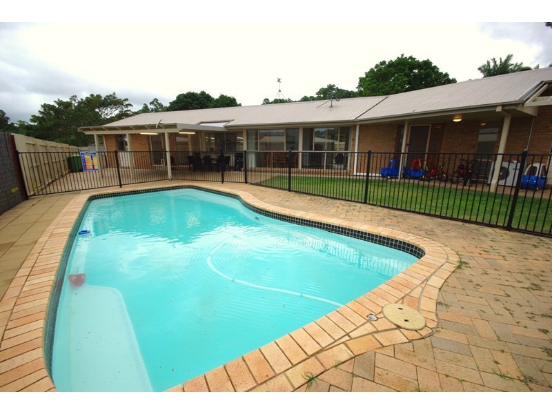 36 Flinders Avenue, Nambour QLD 4560