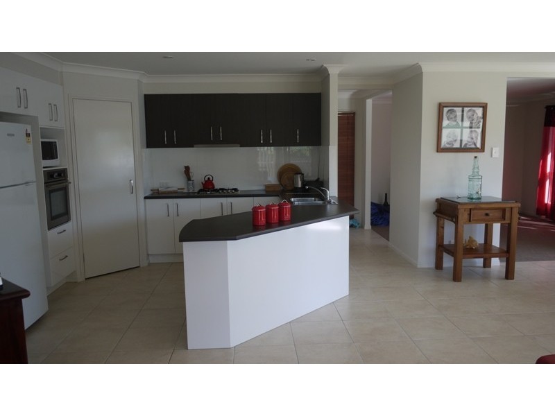 16 Koorawatha Lane, Palmwoods QLD 4555
