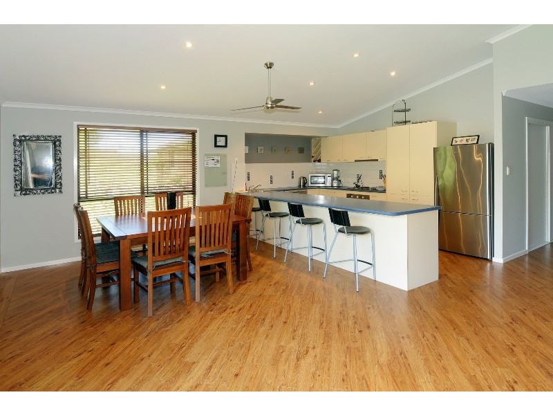 18 Kooralbyn Court, Nambour QLD 4560