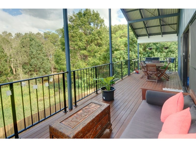 18 Kooralbyn Court, Nambour QLD 4560