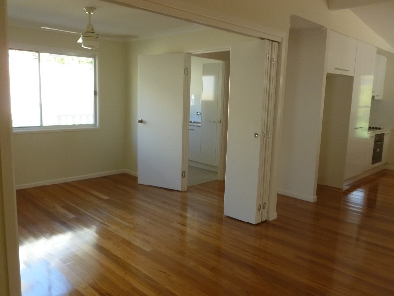 1 Linsay Circuit, Nambour QLD 4560