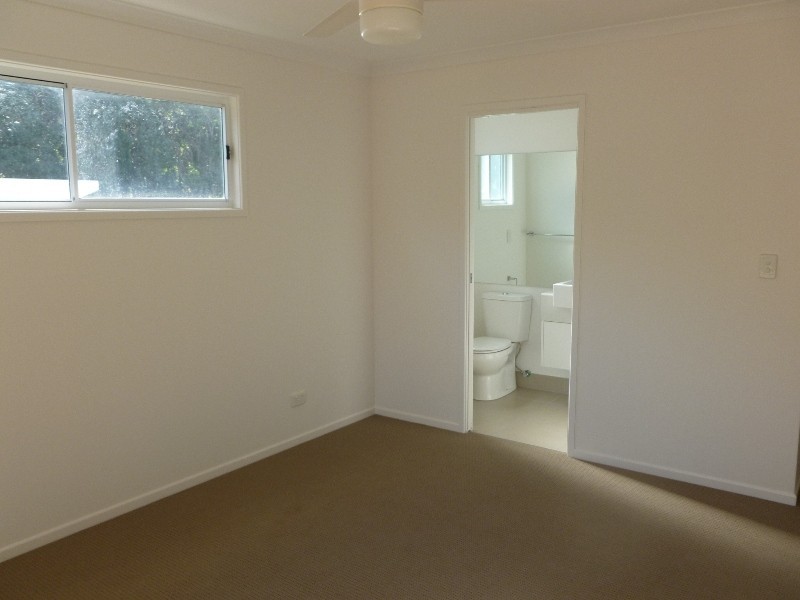 1 Linsay Circuit, Nambour QLD 4560