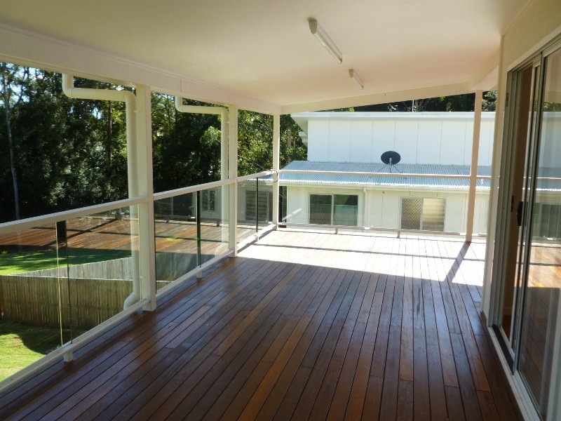 1 Linsay Circuit, Nambour QLD 4560