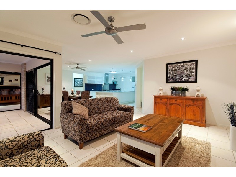 37 Yellow Cedar Place, Palmwoods QLD 4555