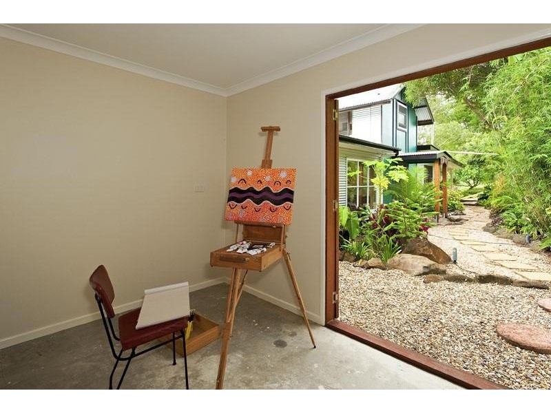 599 Hunchy Road, Hunchy QLD 4555