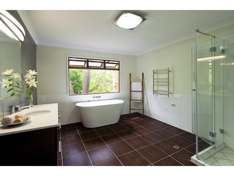 599 Hunchy Road, Hunchy QLD 4555