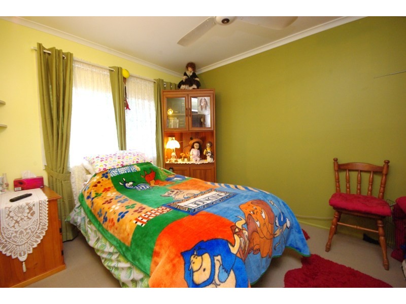 4 Cunningham Crescent, Nambour QLD 4560