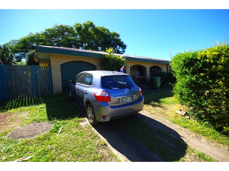 4 Cunningham Crescent, Nambour QLD 4560